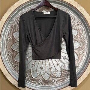 Zenana Outfitters Charcoal Gray Surplice Long-Sleeve Cropped Top NWOT